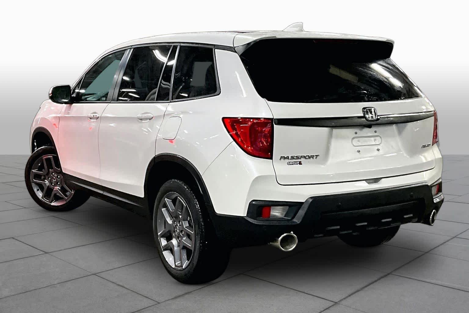 2023 Honda Passport EX-L - Photo 12