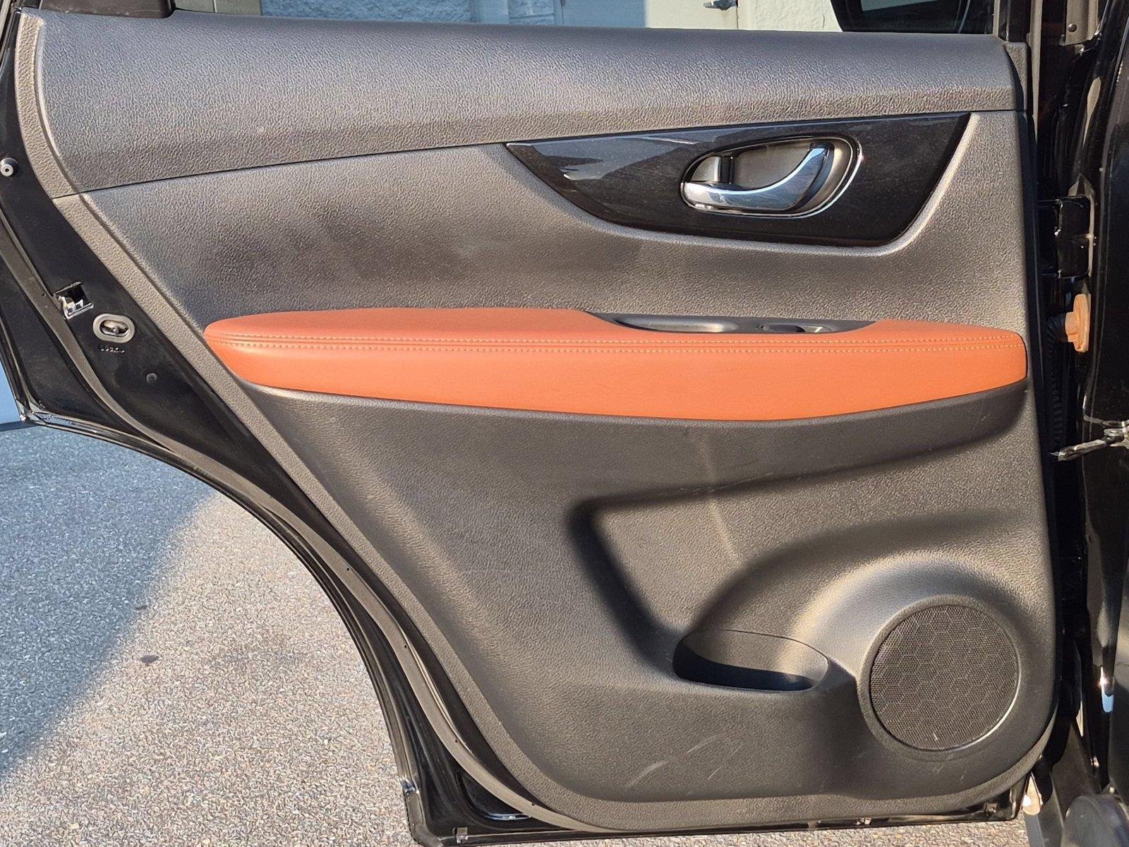 Used 2018 Magnetic Black Nissan SL image 32