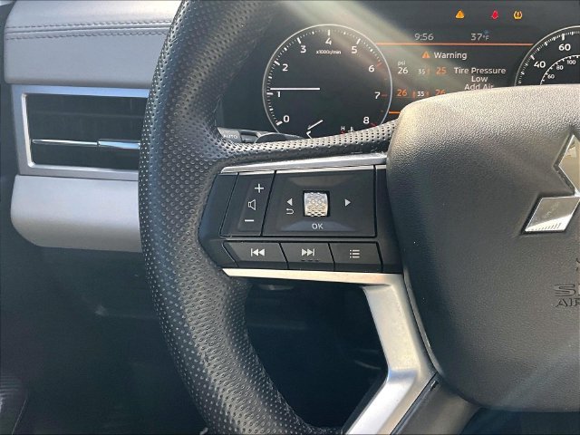 Used 2022 Gray Mitsubishi SEL image 23