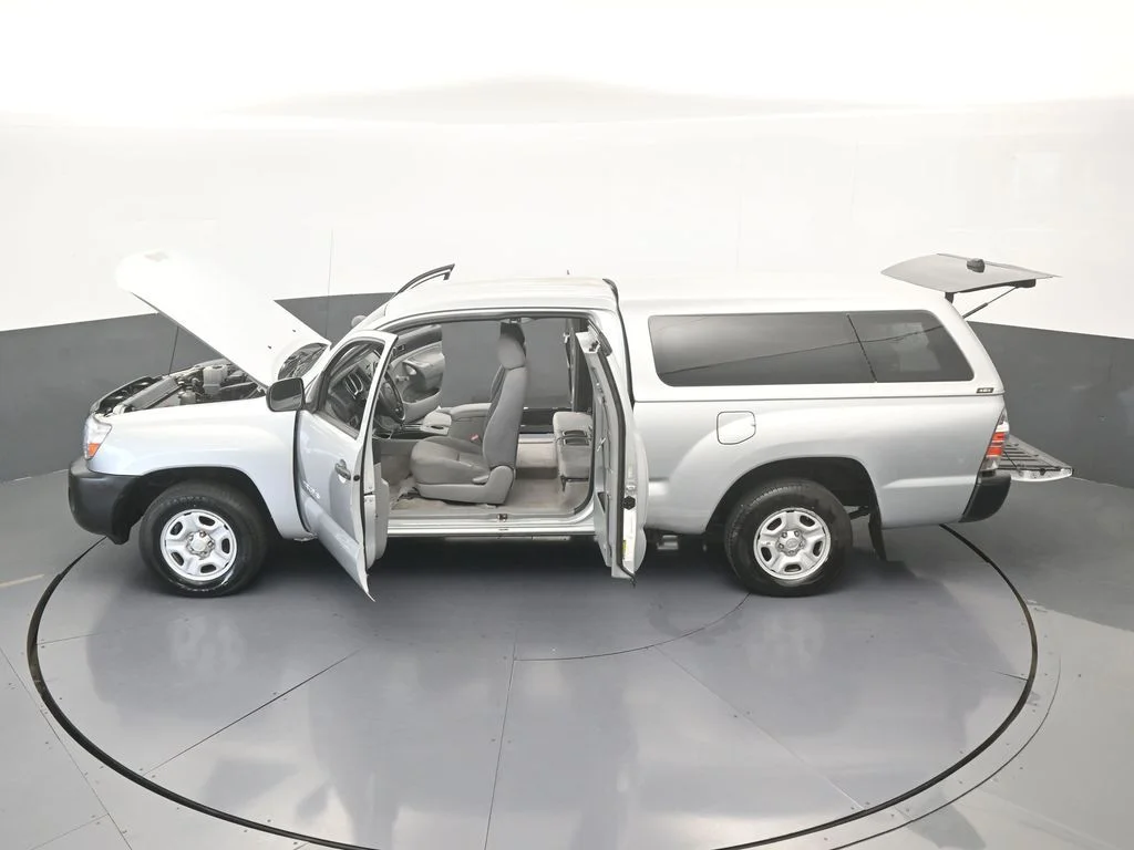 Used 2007 Silver Streak Mica Toyota Base image 57
