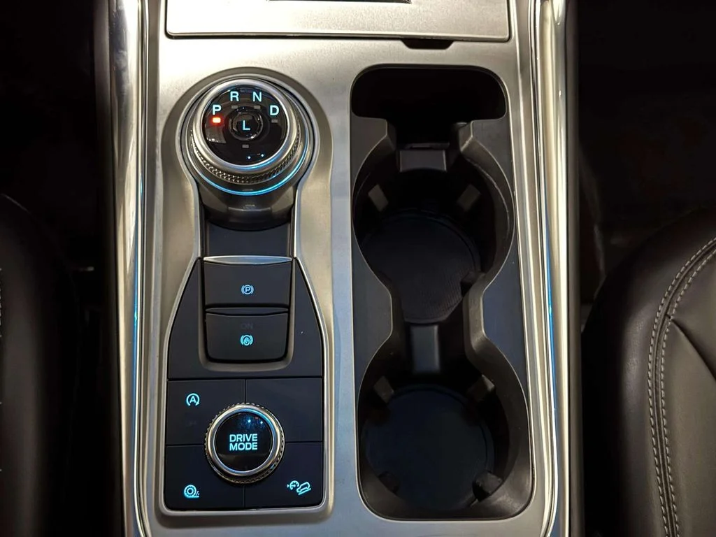 Used 2024 Stone Blue Metallic Ford XLT image 17
