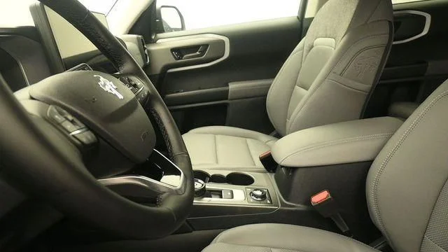 New 2026 Ruby Red Metallic Tinted Clearcoat Ford Badlands® image 19