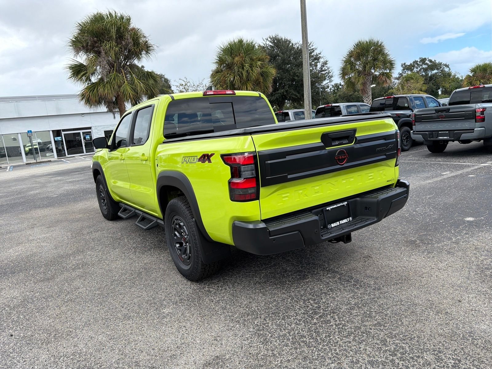 New 2026 Nissan Frontier PRO-4X 4D Crew Cab