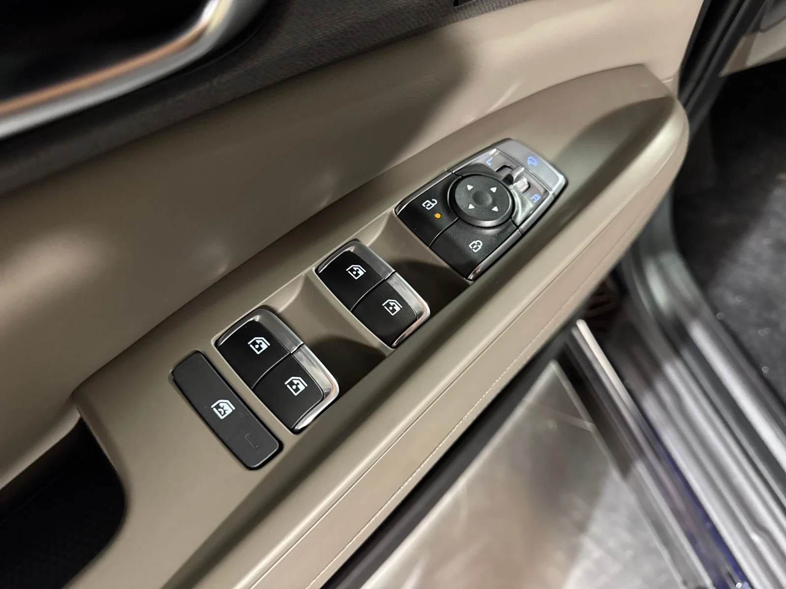 New 2026 Blue Kia EX image 25