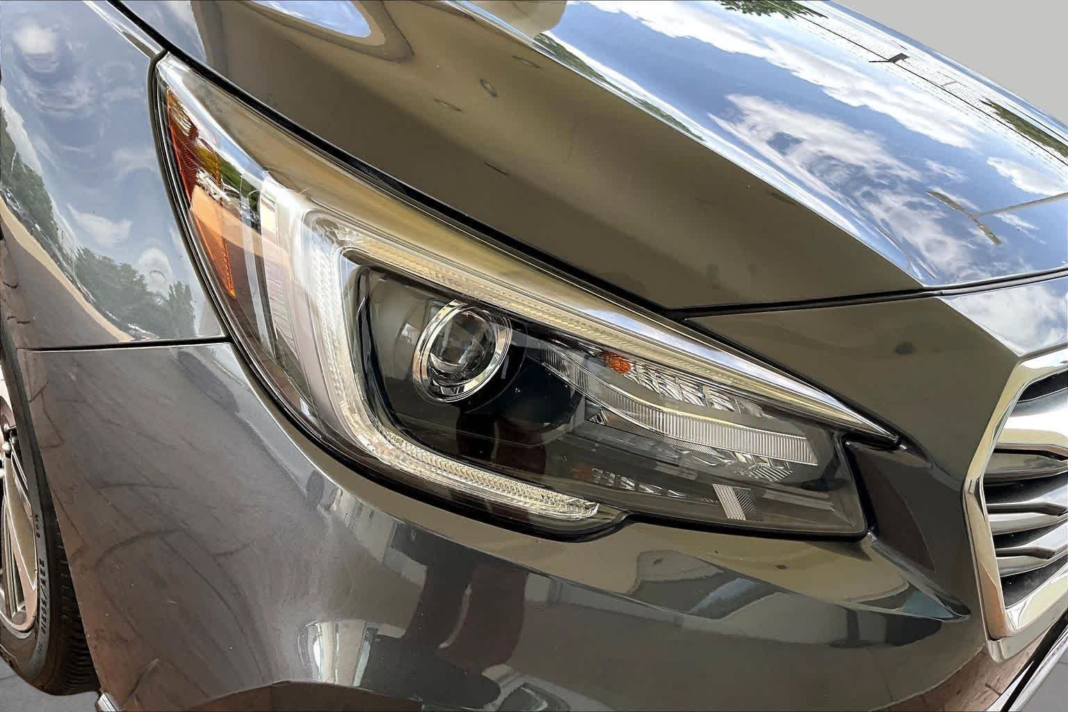 Used 2019 Magnetite Gray Metallic Subaru Limited image 25