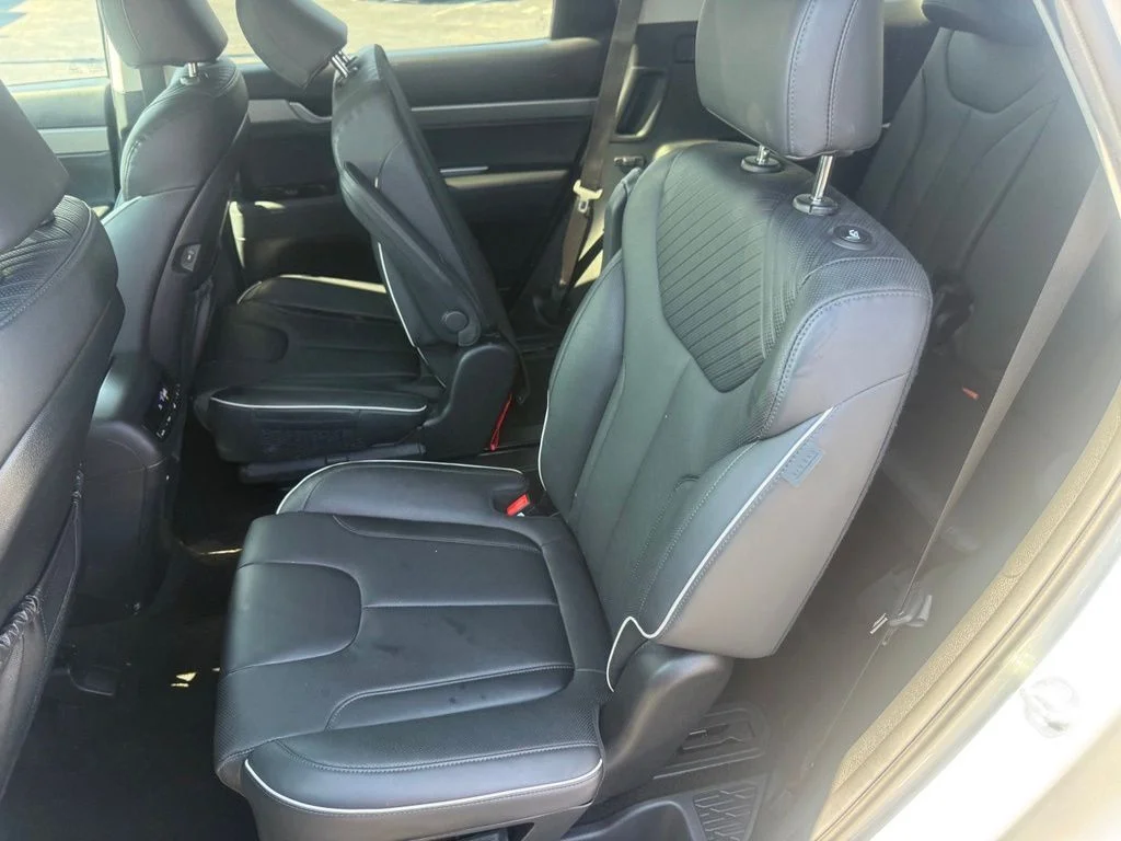 Certified Used 2025 Silver Hyundai SEL image 31