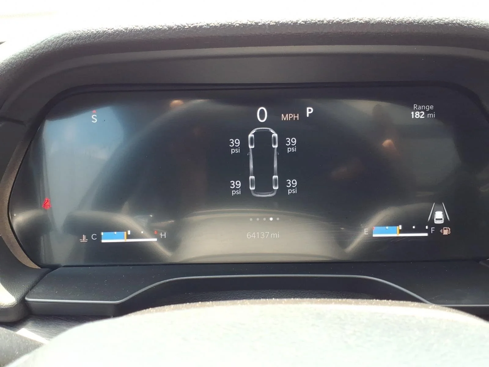 Used 2022 Ember Pearlcoat Jeep Limited image 26