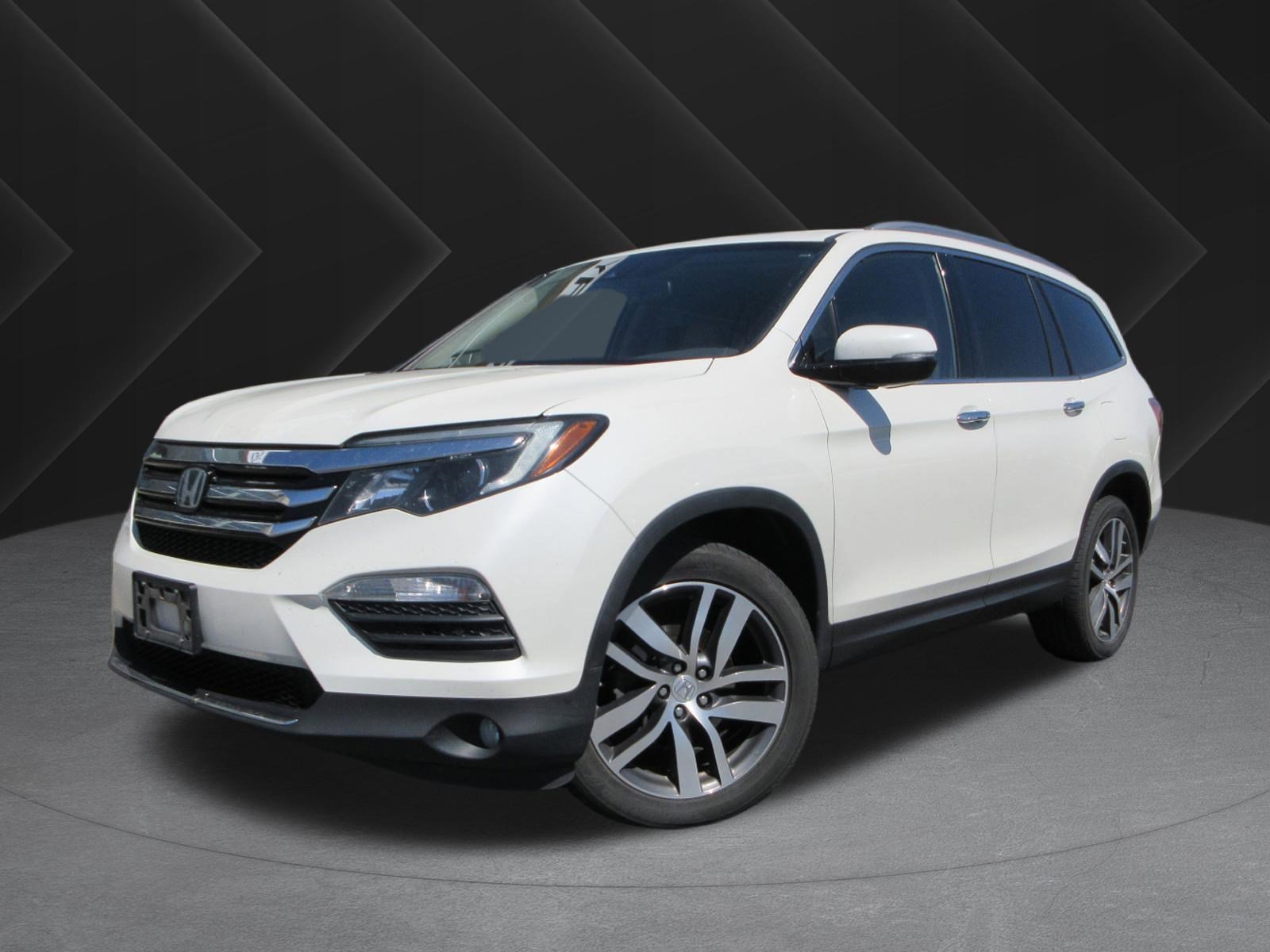 2016 Honda Pilot 4WD Touring's photo