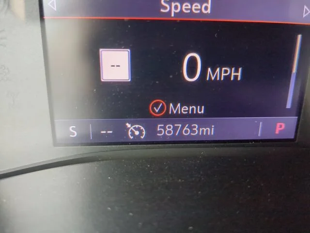Used 2019 White GMC 4WD Denali image 20