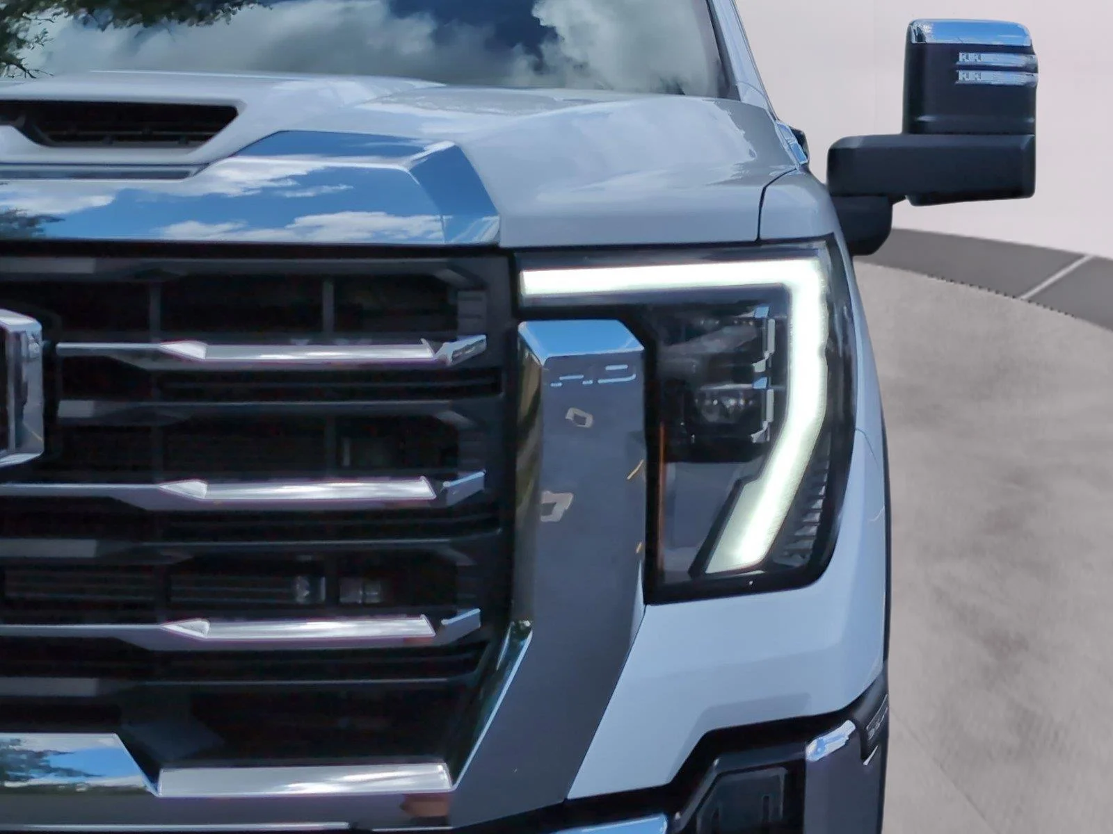 New 2026 Summit White GMC SLT image 35