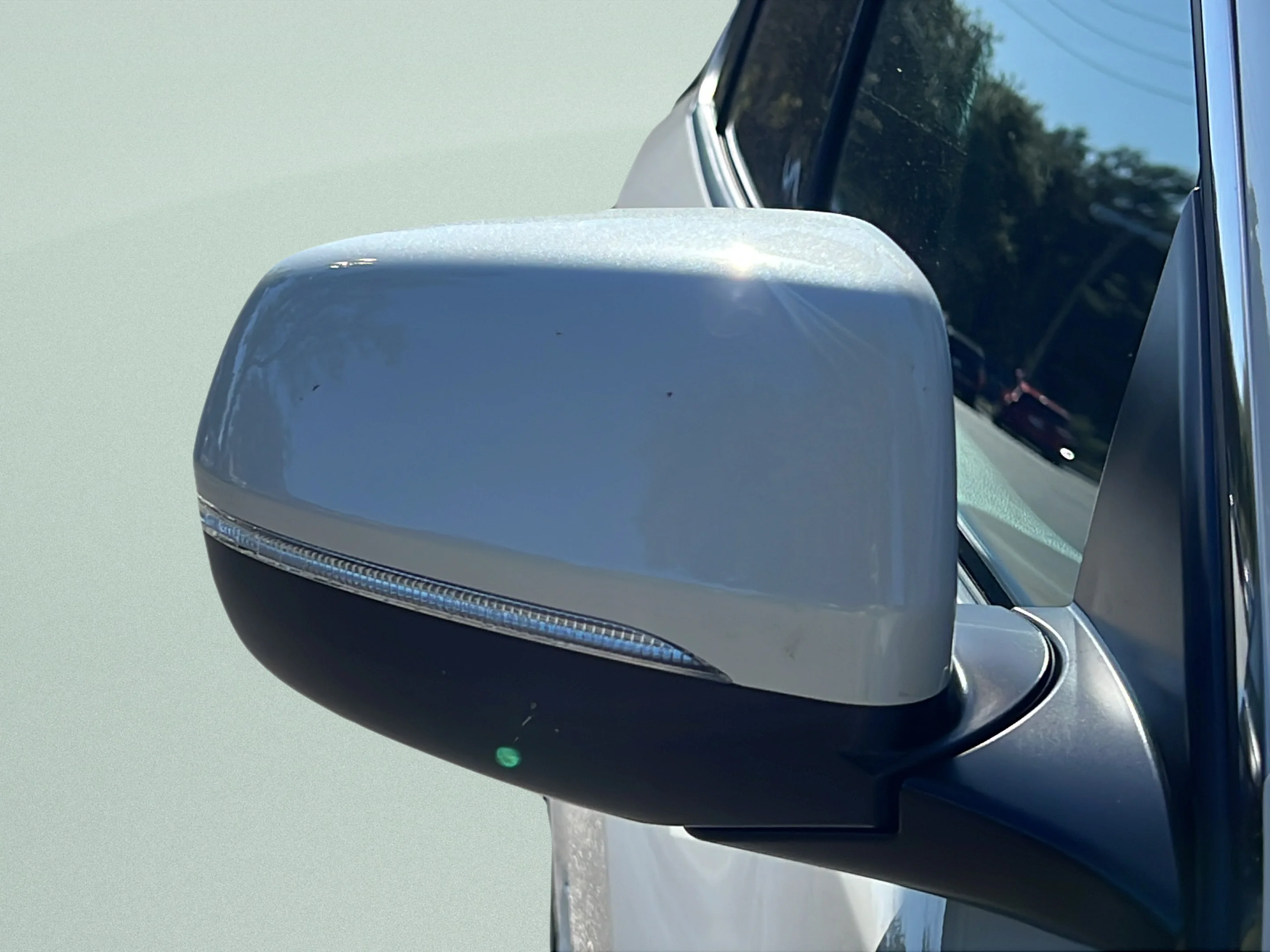 Used 2023 Platinum White Pearl Acura w/Technology Package image 29