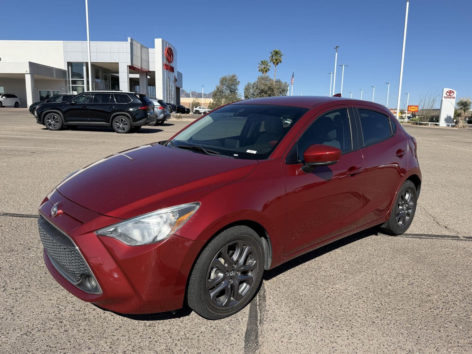 2020 Toyota Yaris LE 5-Door Hatchback AT's photo