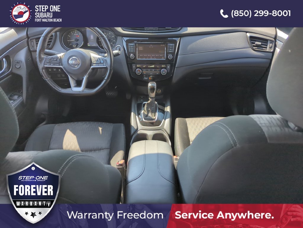 Used 2020 White Nissan SV image 15