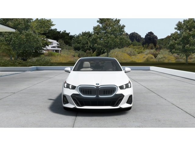 New 2027 Mineral White Metallic BMW 550e image 3