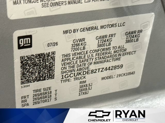 New 2026 Sterling Gray Metallic Chevrolet LT image 32