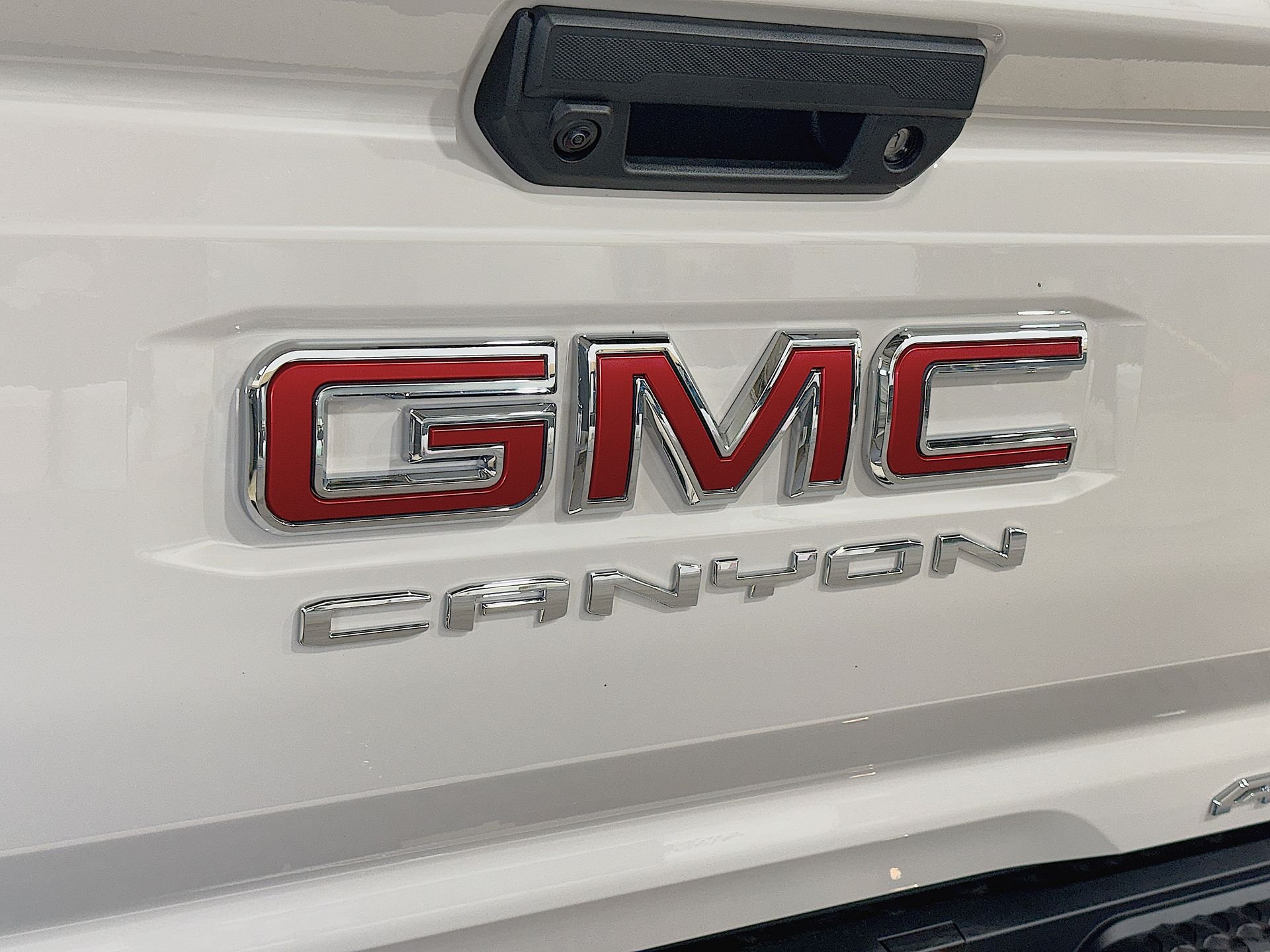 2026 GMC Canyon AT4 - Photo 63