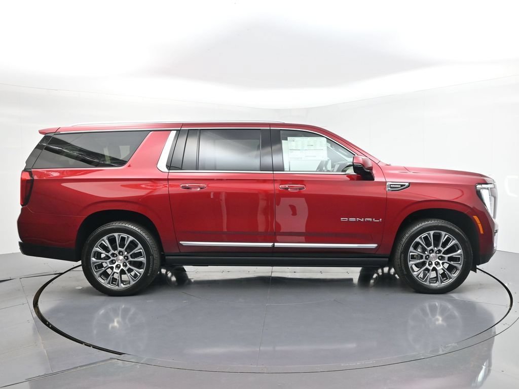 2026 GMC Yukon XL Denali - Photo 6