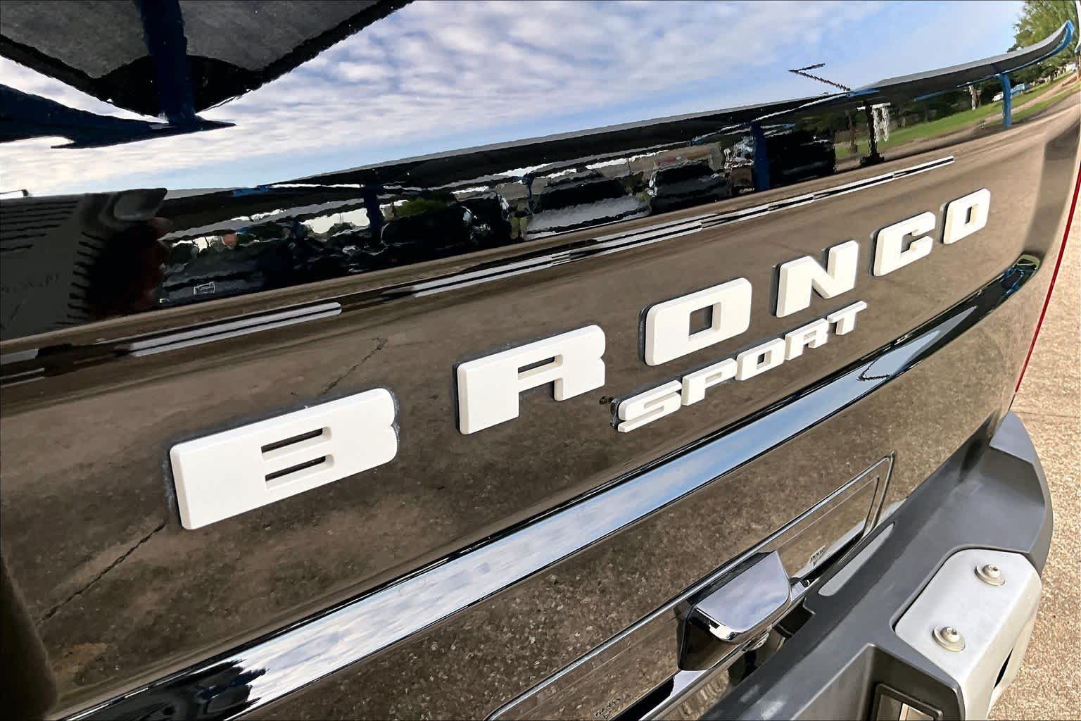 Used 2025 Shadow Black Ford Big Bend image 31