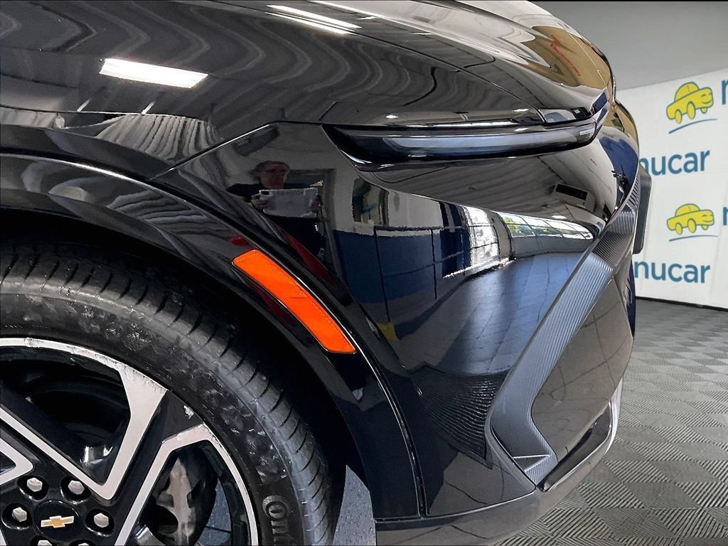 Used 2026 Black Chevrolet LT image 31