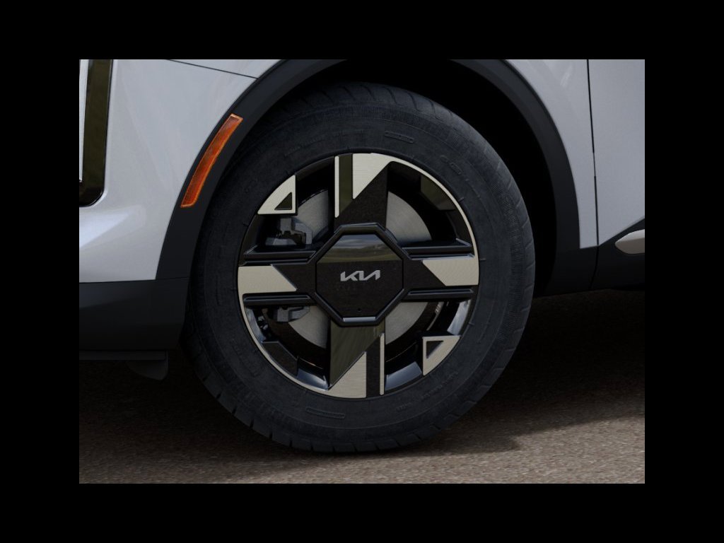 New 2027 Glacial White Pearl Kia LX image 21