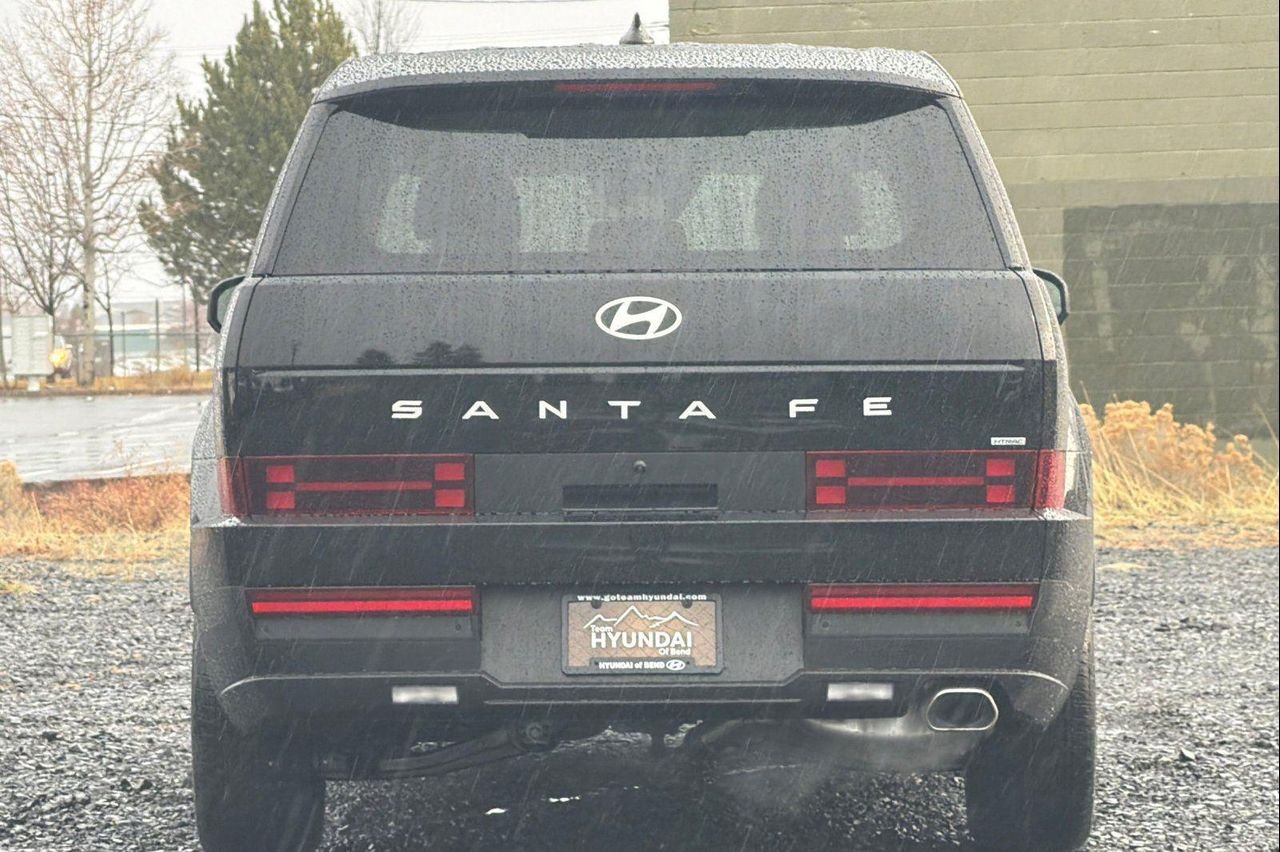 New 2026 Black Hyundai SE AWD image 5