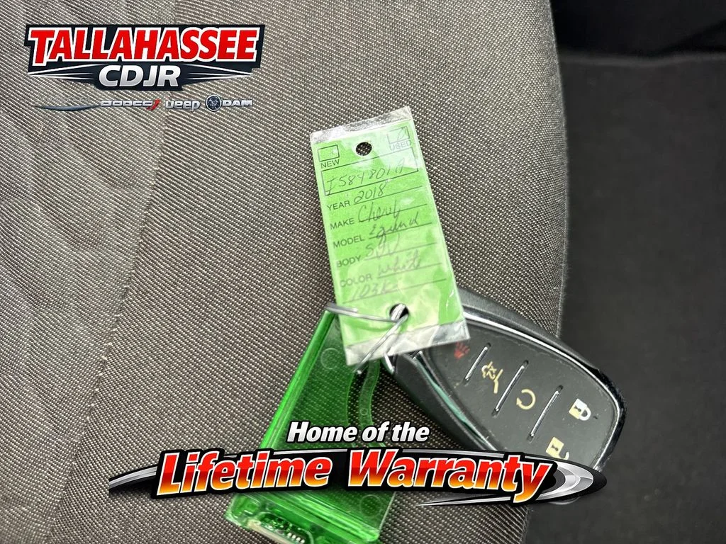 Used 2018 Pearl Chevrolet LT image 29