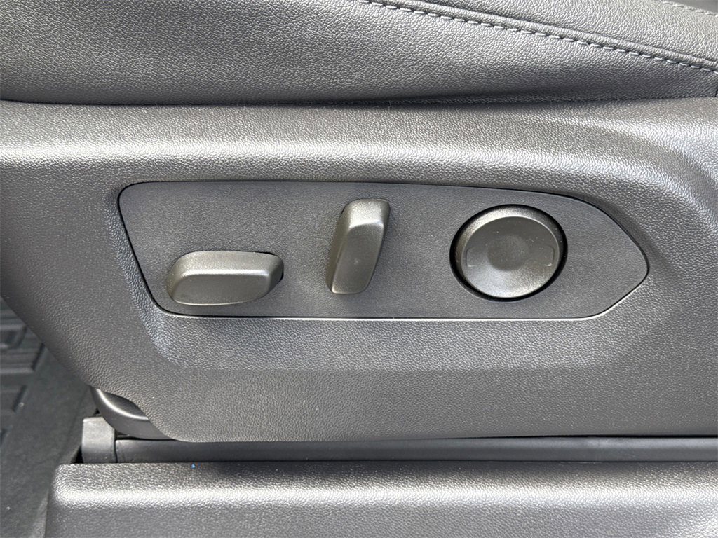 2026 GMC SIERRA - Image 16