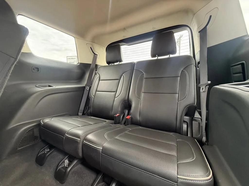 Used 2023 Summit White GMC Denali image 40