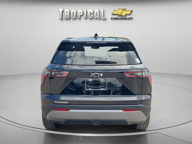 New 2027 Mosaic Black Metallic Chevrolet LT image 4
