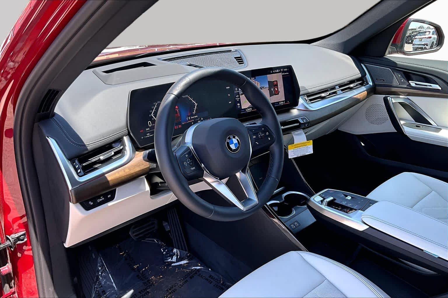 New 2026 Vegas Red Metallic BMW xDrive28i image 8