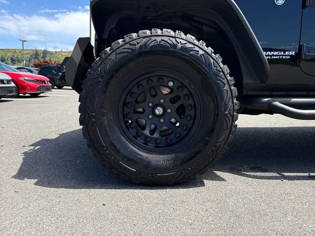 Used 2014 Black Clearcoat Jeep Unlimited Rubicon image 26