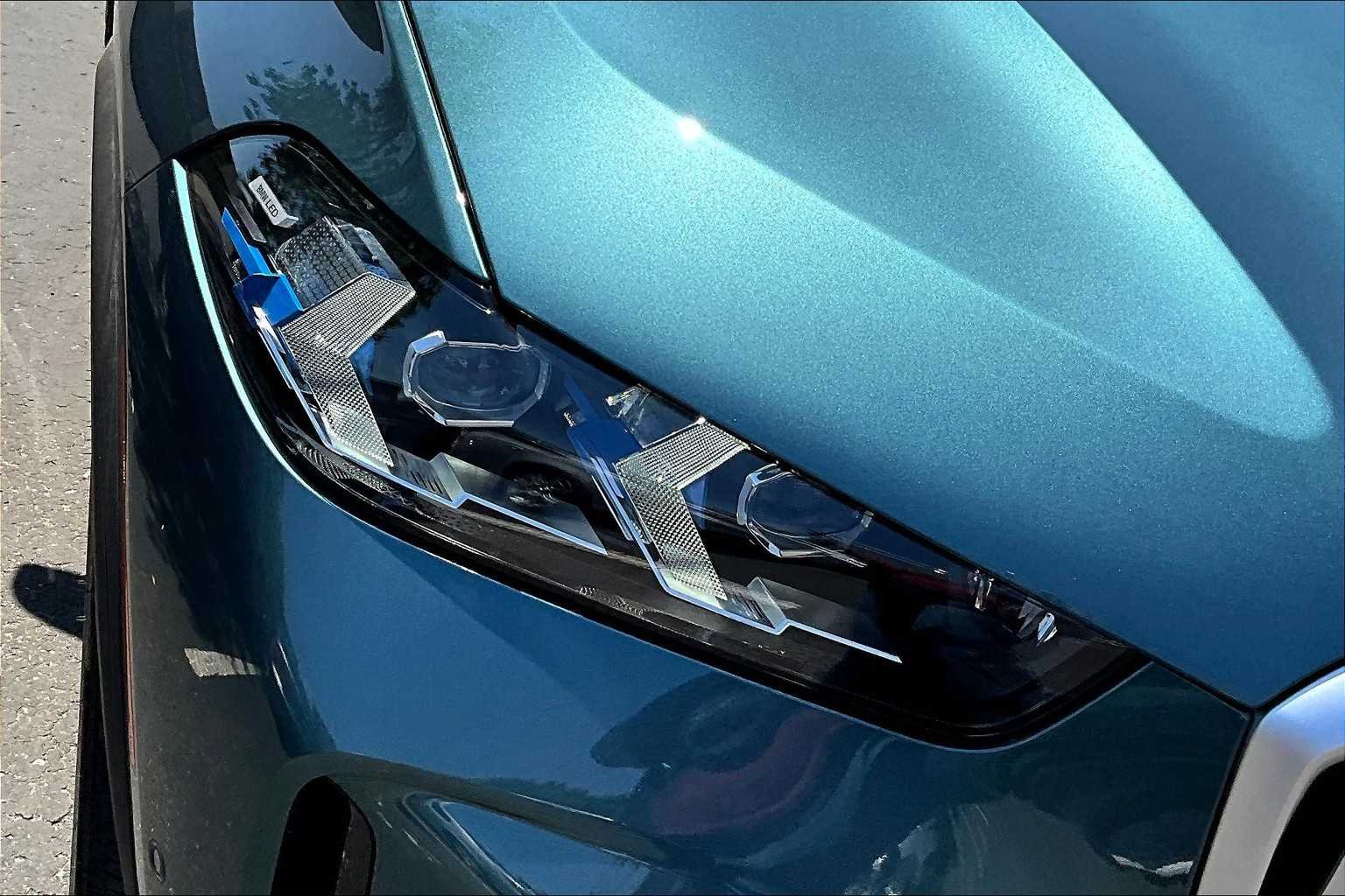 New 2026 Blue Ridge Mountain Metallic BMW xDrive40i image 13