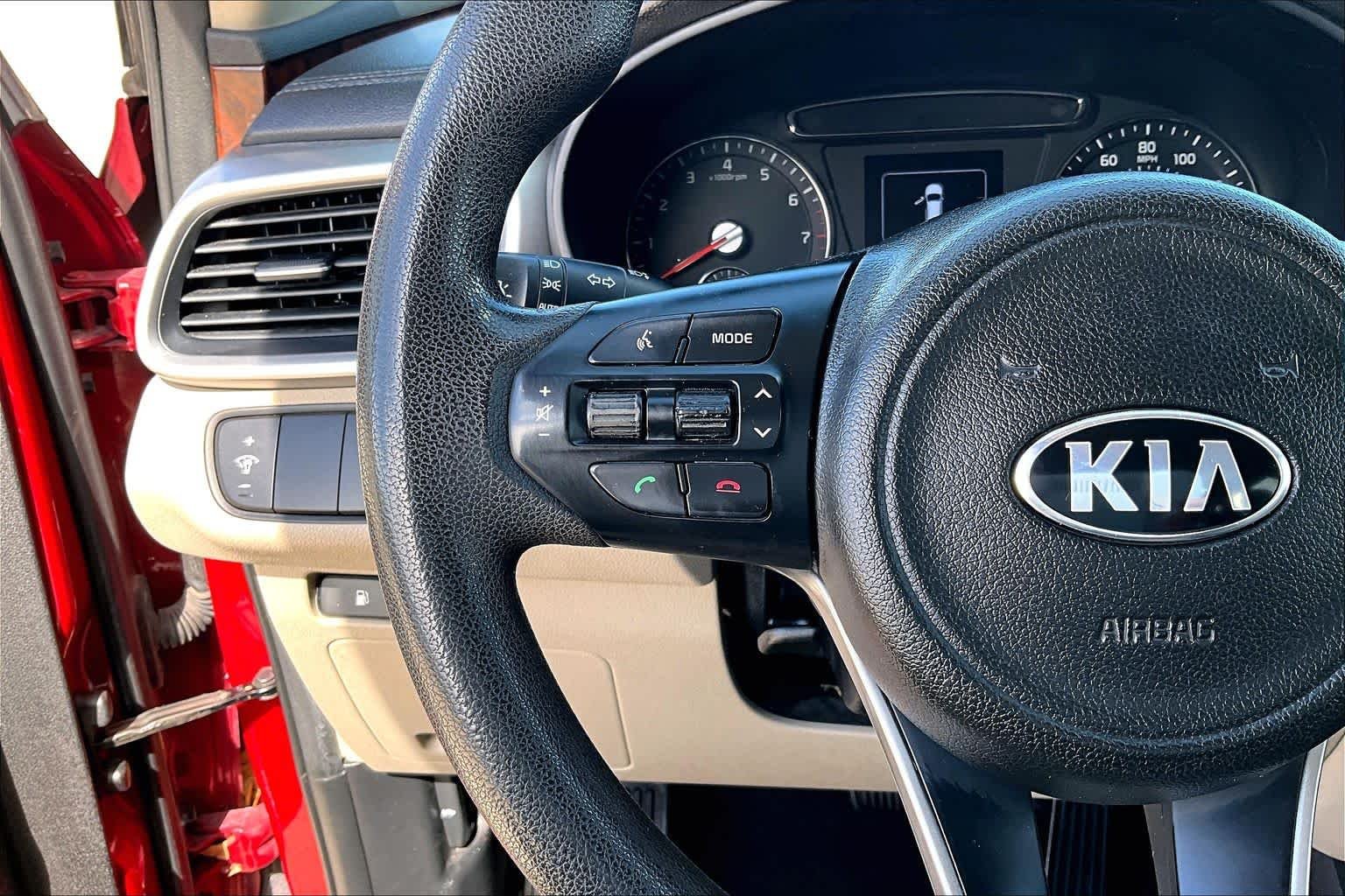 Used 2017 Remington Red Kia LX V6 image 24