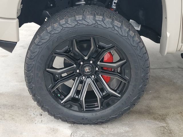 2026 GMC Sierra 1500 AT4 - Photo 28