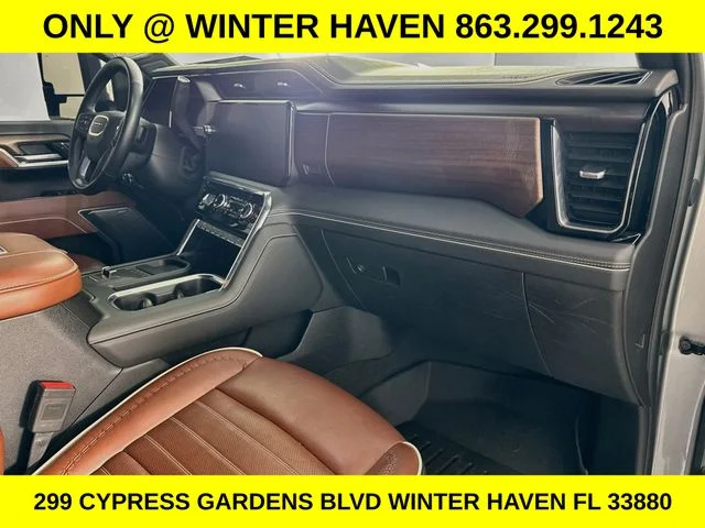 Used 2025 Silver GMC Denali Ultimate image 29