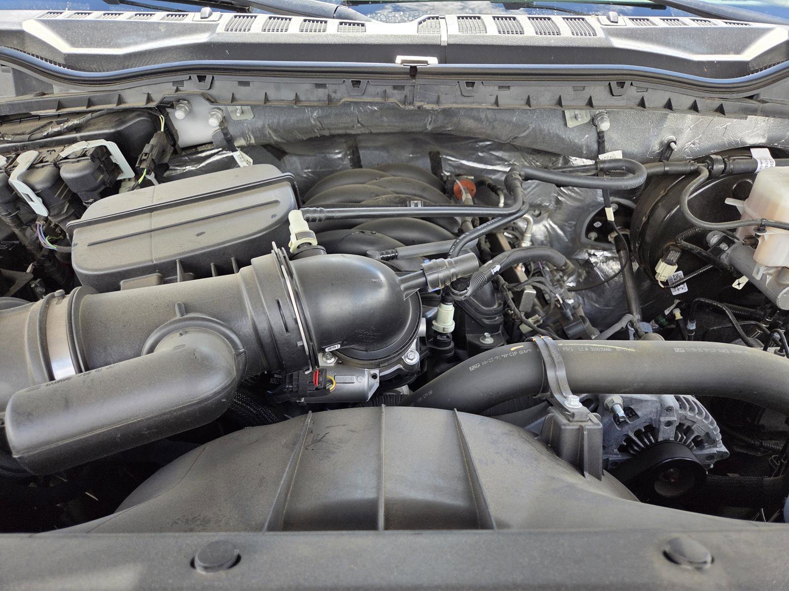 Used 2022 Oxford White Ford LARIAT image 23