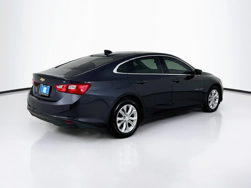 Used 2023 Dark Ash Metallic Chevrolet LT image 7