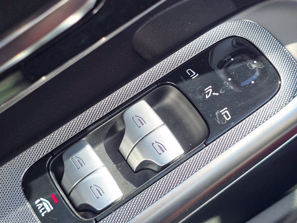 2026 Mercedes-Benz CLE AMG 53 - Photo 33