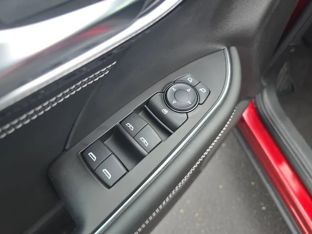 Used 2023 Cinnabar Metallic Buick Preferred image 12