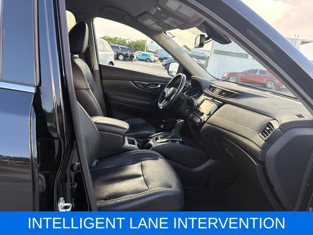 Used 2020 Black Nissan SL image 8