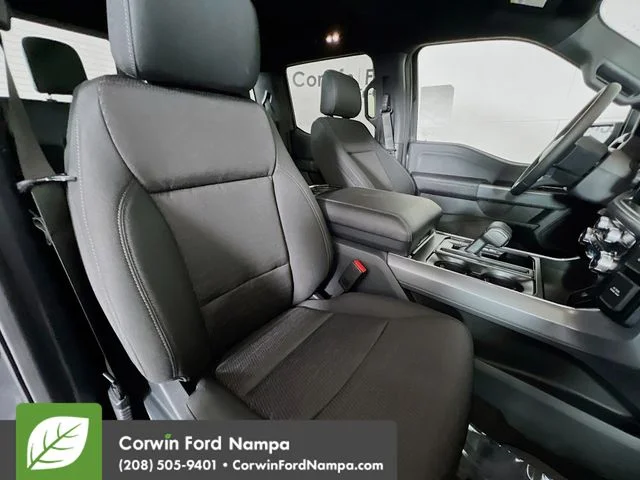 New 2026 Carbonized Gray Metallic Ford XLT image 16