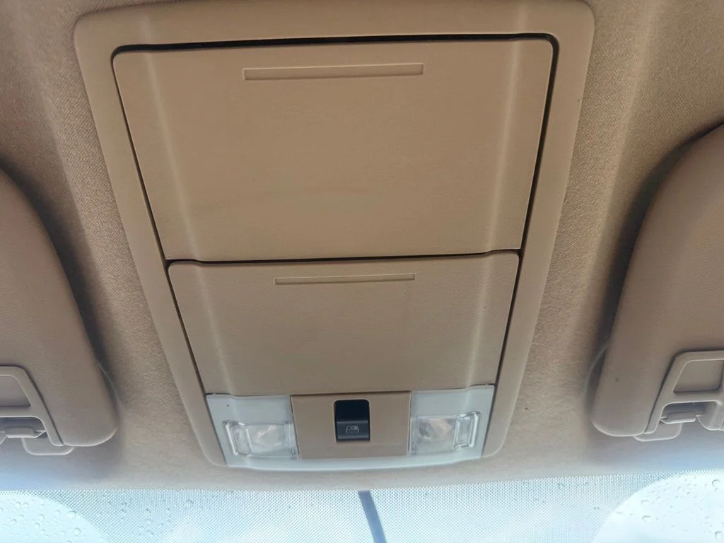 Used 2016 Oxford White Ford Lariat image 35