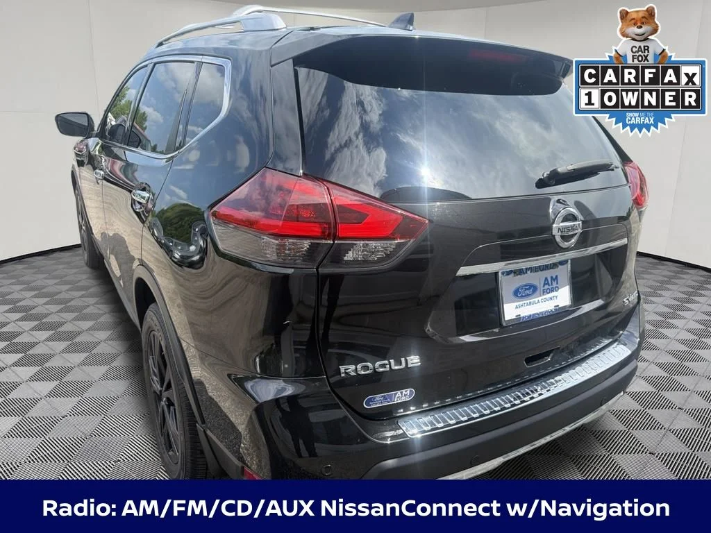 Certified Used 2020 Magnetic Black Nissan SV image 3