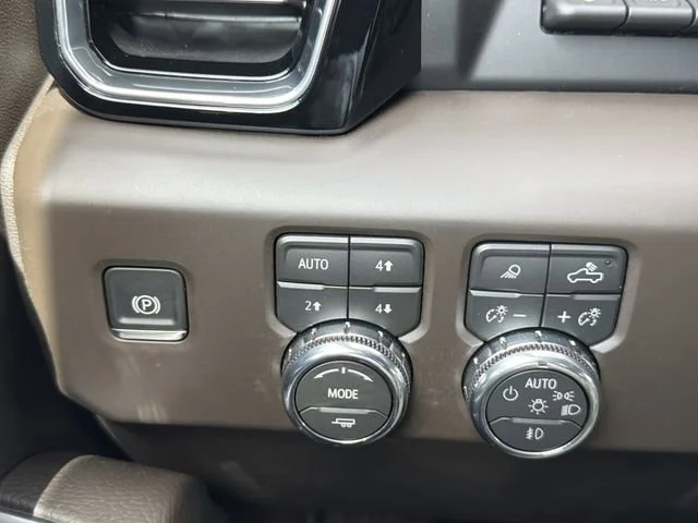 New 2026 Glacier White Tricoat GMC Denali image 27