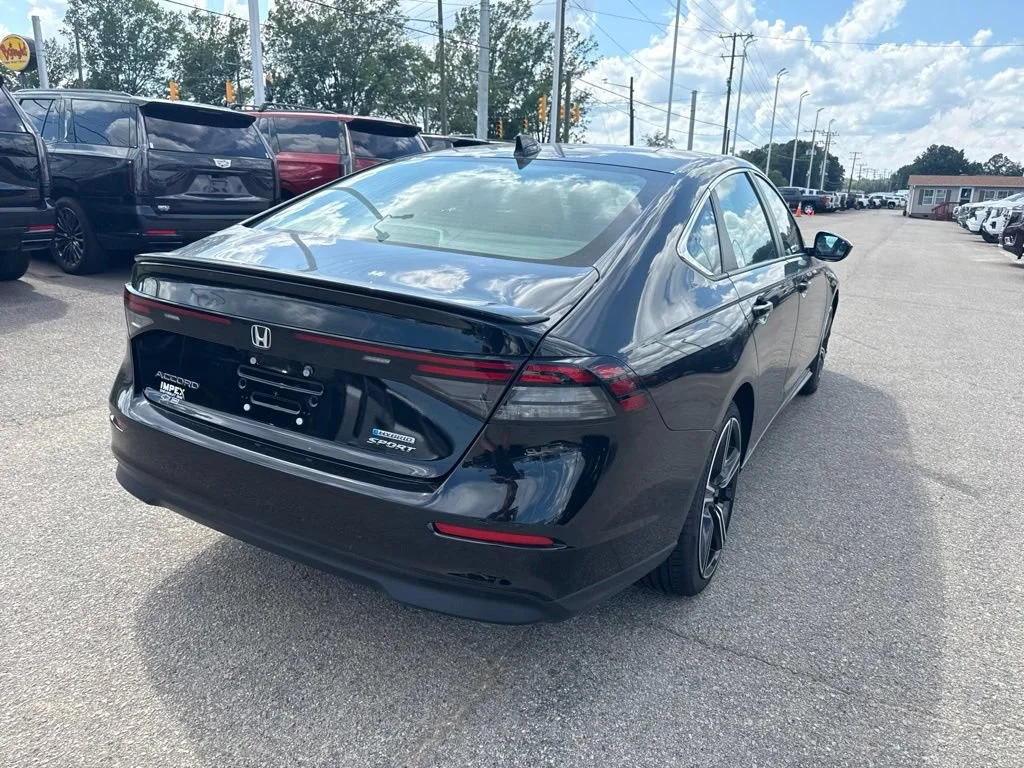 Used 2025 Crystal Black Pearl Honda Sport image 5