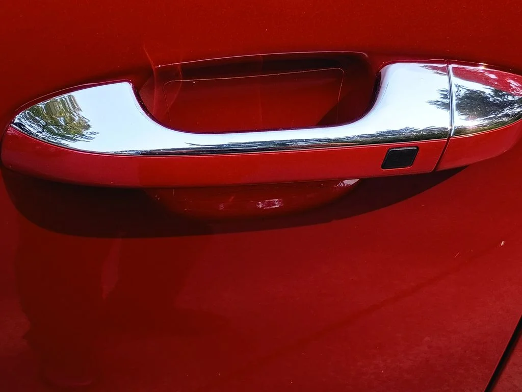 Used 2017 Hyper Red Kia EX image 14