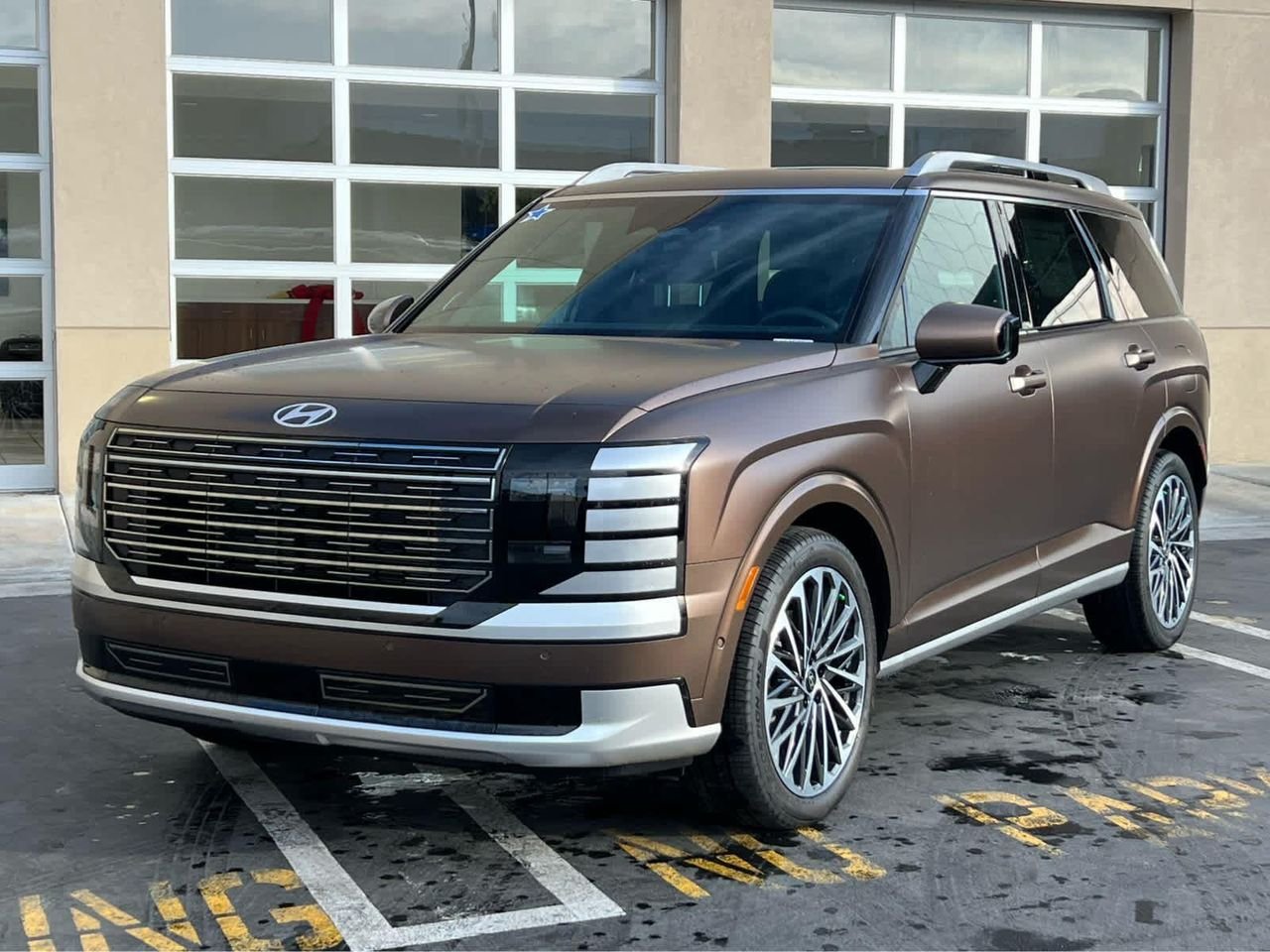 New 2026 Earthy Brass Matte Hyundai Calligraphy AWD image 40