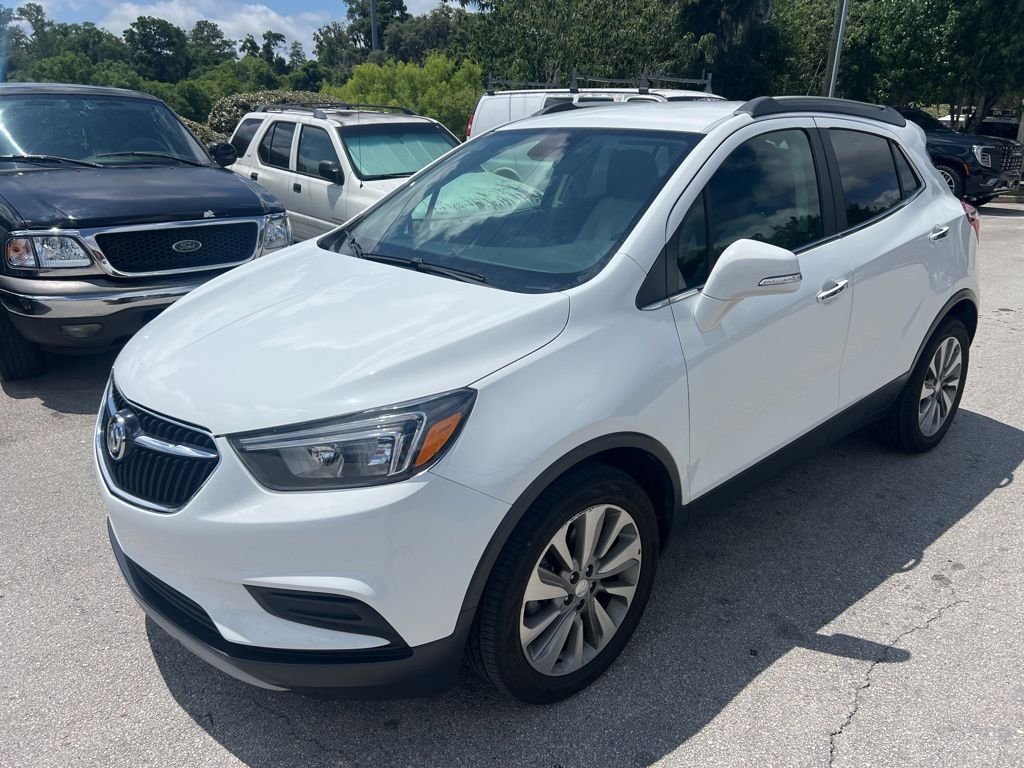 2018 Buick Encore Preferred's photo