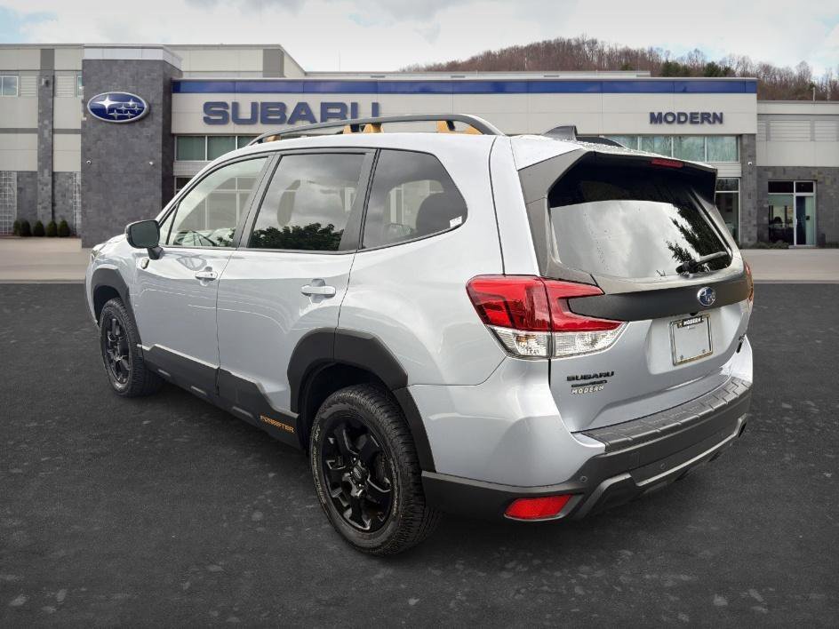 Used 2024 Ice Silver Metallic Subaru Wilderness image 6