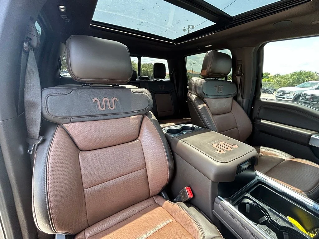 Used 2025 Brown Ford King Ranch image 31